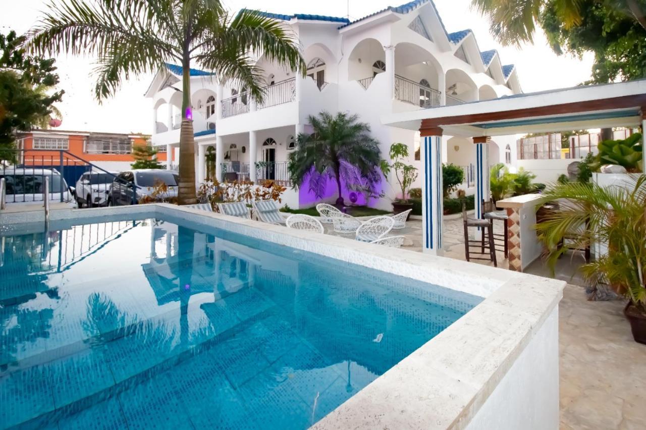 Hotel Villa Capri Boca Chica Buitenkant foto